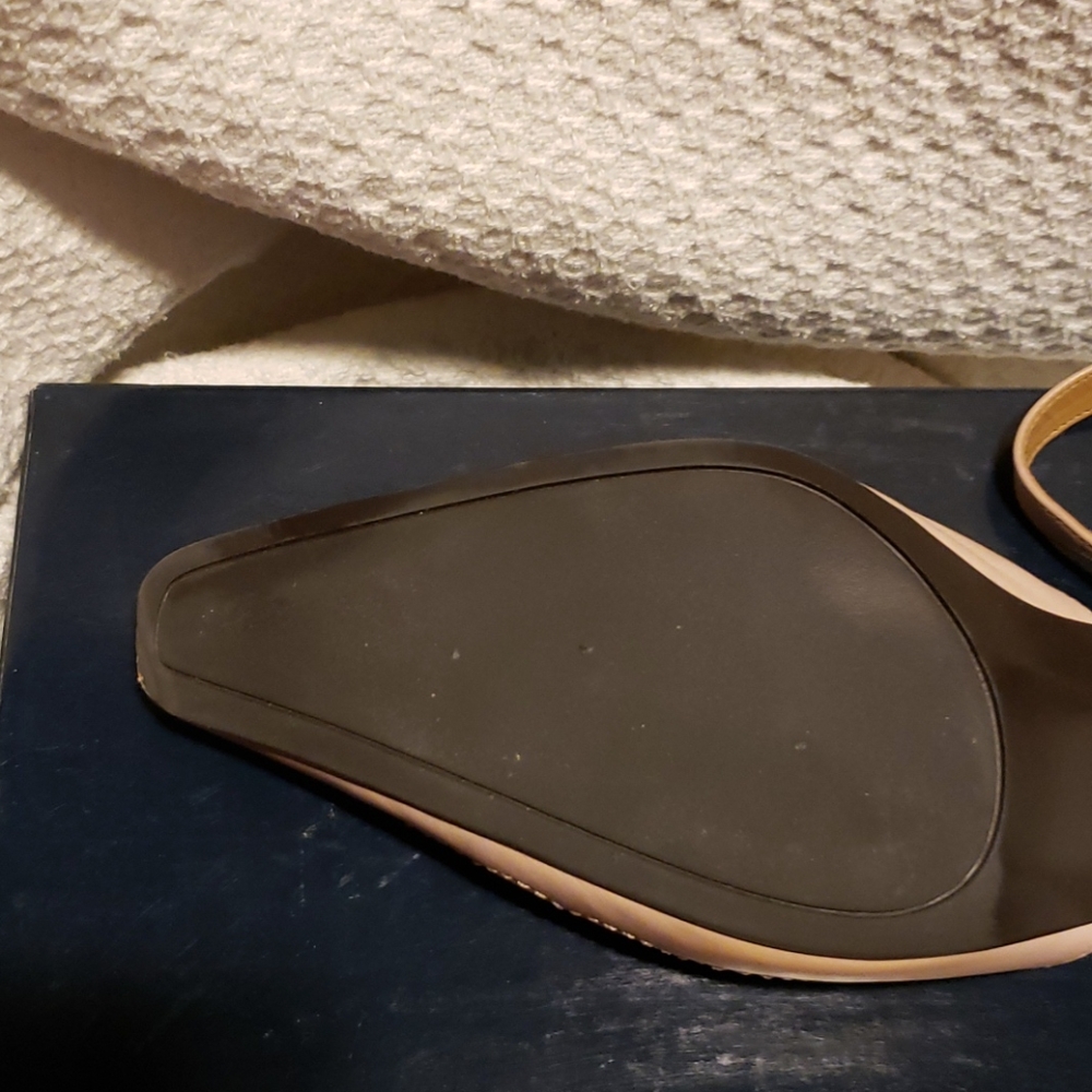 Laura Scott Shoes - Picture 5 of 8